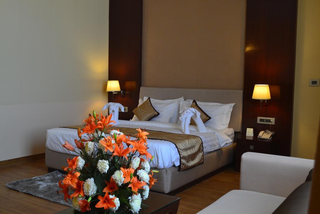 Hotel The Legend Allāhābād Junction Exteriér fotografie