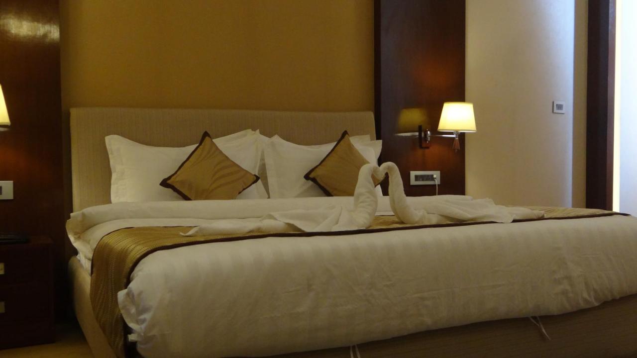 Hotel The Legend Allāhābād Junction Exteriér fotografie